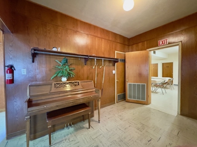 Full of Possibilities Church & Lots for Sale in Fort Stockton, TX - image 13