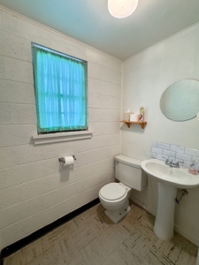 Full of Possibilities Church & Lots for Sale in Fort Stockton, TX - image 20