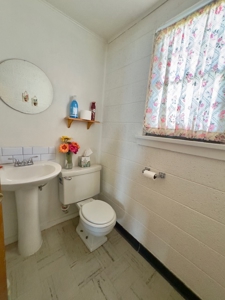 Full of Possibilities Church & Lots for Sale in Fort Stockton, TX - image 19