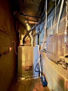 Full of Possibilities Church & Lots for Sale in Fort Stockton, TX - image 27