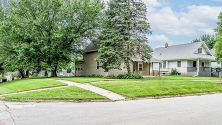 4 Bedroom Country Home for Sale in Harlan, Iowa - image 37
