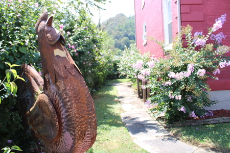 Clarington OH 4 Square Victorian Century home w/apartments - image 5