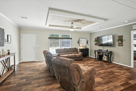 Versatile Property – Residential or Commercial Use with Acreage - image 5