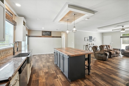 Versatile Property – Residential or Commercial Use with Acreage - image 15