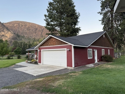 Naches, WA Country Home For Sale - image 45