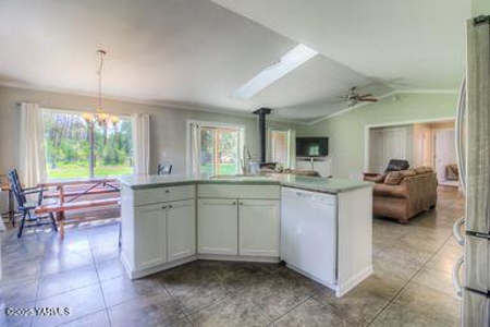 Naches, WA Country Home For Sale - image 35