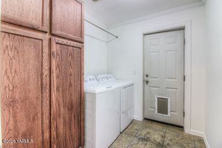 Naches, WA Country Home For Sale - image 22