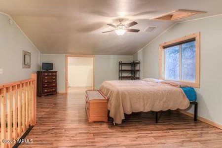 Naches, WA Country Home For Sale - image 12