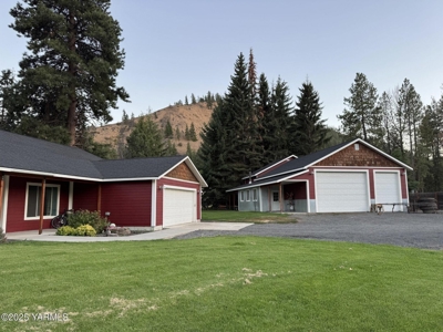 Naches, WA Country Home For Sale - image 46
