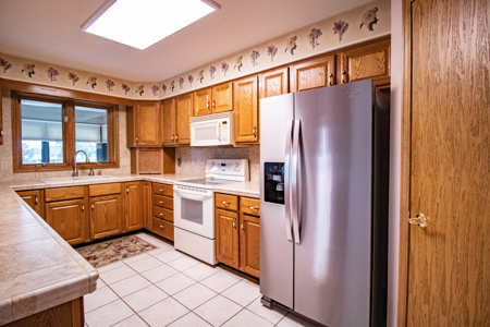 Zero Lot Line Home on Gombert Lakeside Estates - image 6