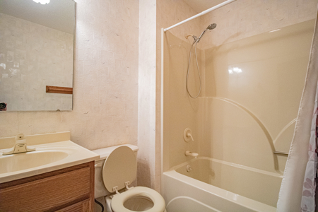 Zero Lot Line Home on Gombert Lakeside Estates - image 10