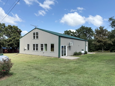Private Ozark Retreat – Custom Ranch Home with Shop, Shed, and Ac - image 34