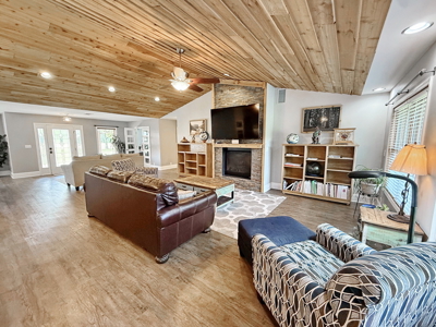 Private Ozark Retreat – Custom Ranch Home with Shop, Shed, and Ac - image 10