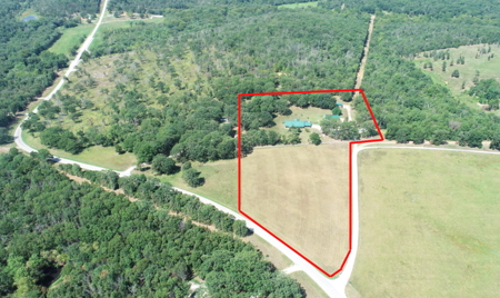 Private Ozark Retreat – Custom Ranch Home with Shop, Shed, and Ac - image 4