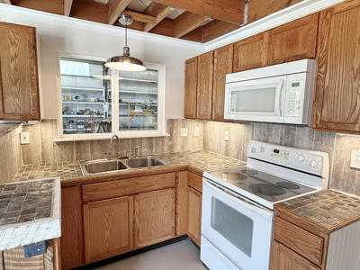 Private Ozark Retreat – Custom Ranch Home with Shop, Shed, and Ac - image 37