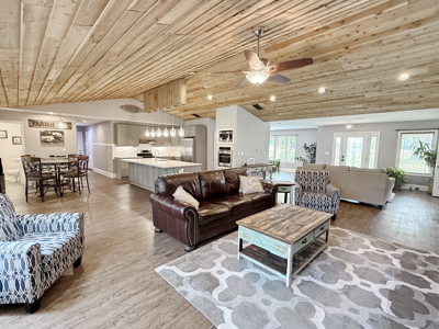 Private Ozark Retreat – Custom Ranch Home with Shop, Shed, and Ac - image 11