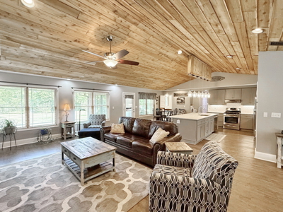 Private Ozark Retreat – Custom Ranch Home with Shop, Shed, and Ac - image 9