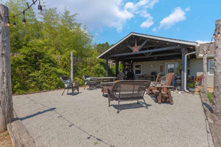 Home on 7 acres with cabin and Buffalo River access - image 34