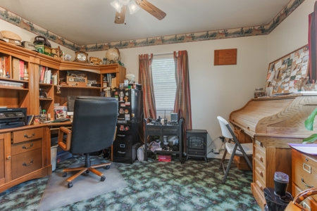 Home on 7 acres with cabin and Buffalo River access - image 20