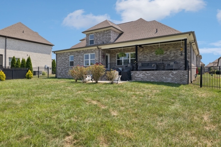 Country Home for Sale in Williamson County, Tennessee - image 42