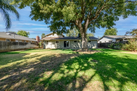Winters, CA Homes with Large Yards or Sale - image 33
