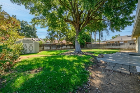 Winters, CA Homes with Large Yards or Sale - image 30