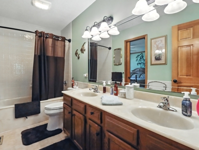 Ranch-Style Home with Walkout Basement, West Plains, Missouri - image 21