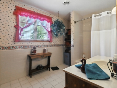 Ranch-Style Home with Walkout Basement, West Plains, Missouri - image 27