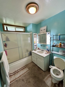 Home in Town For Sale in West Butte, MT! - image 12