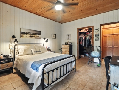 Earth-Berm Log Home on 19 Acres with Pond & Springs - image 10