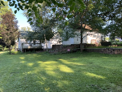 Home For Sale in the Heart of Iola, WI - image 6