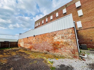 Prime Retail Space in Downtown Booneville - image 15
