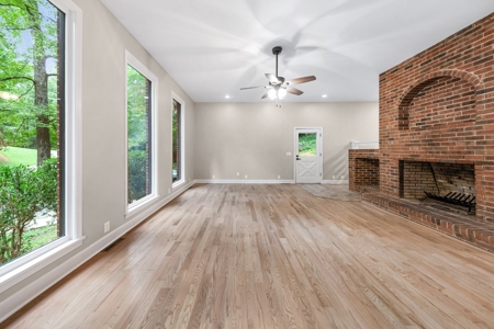 Country Home for Sale in Giles County, Tennessee - image 4