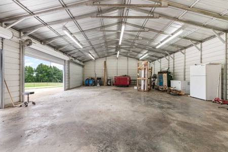 Country Home for Sale in Giles County, Tennessee - image 43
