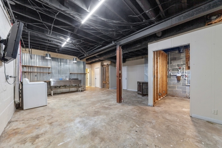 Country Home for Sale in Giles County, Tennessee - image 19