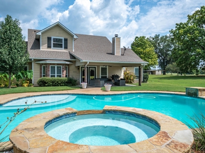 4BR-3.5BA Country Home on 6 Acres Winnsboro Wood County Texas - image 36