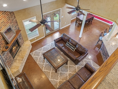 4BR-3.5BA Country Home on 6 Acres Winnsboro Wood County Texas - image 7