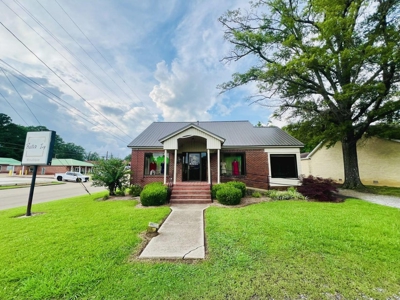 Prime Retail Investment in Booneville, MS - image 1
