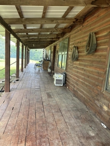 Country Home For Sale In Evening Shade AR - image 8