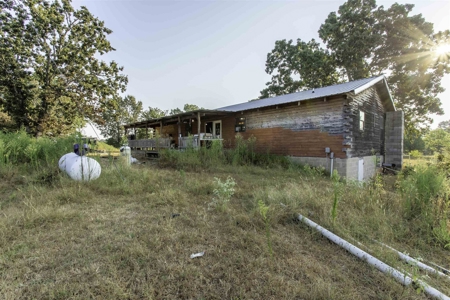 Country Home For Sale In Evening Shade AR - image 7