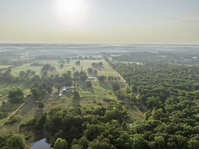 Country Home For Sale In Evening Shade AR - image 36