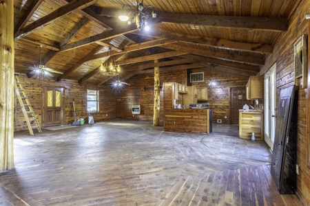 Country Home For Sale In Evening Shade AR - image 9