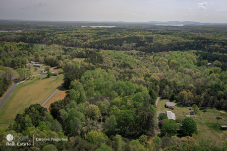 Lake front property on High Rock Lake - image 7