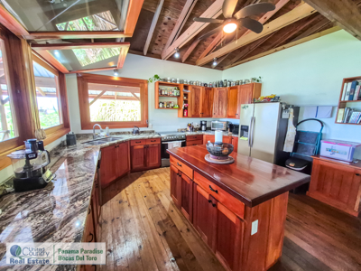 Turnkey Island Compound – Ideal for Family or Investment - image 3