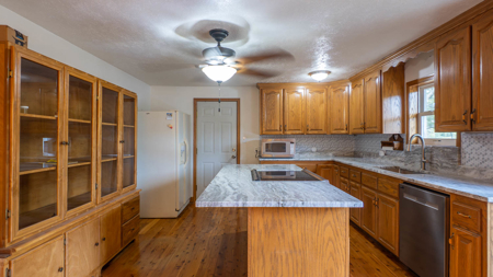 Farm for sale in the Arkansas Ozarks - image 14