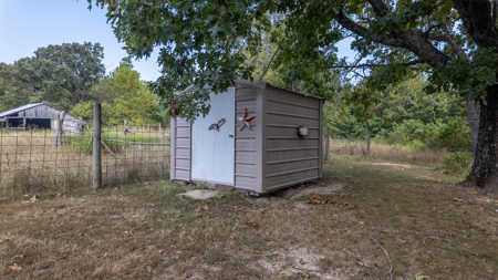 Farm for sale in the Arkansas Ozarks - image 36
