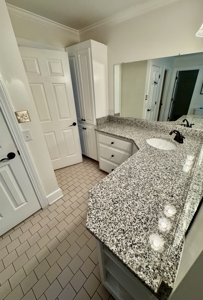 Charming Log Cabin with Modern Comforts on 4.28 Acres - image 13