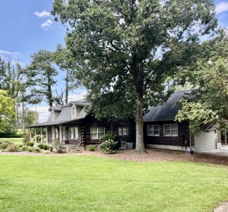 Charming Log Cabin with Modern Comforts on 4.28 Acres - image 33