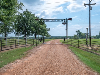 Winnsboro Texas 378 Acre Ranch 2 Homes, Workshop, Barns, Corralls - image 3