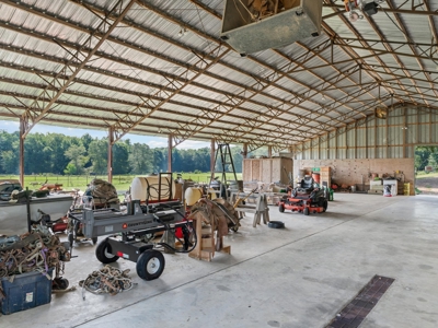 Winnsboro Texas 378 Acre Ranch 2 Homes, Workshop, Barns, Corralls - image 45